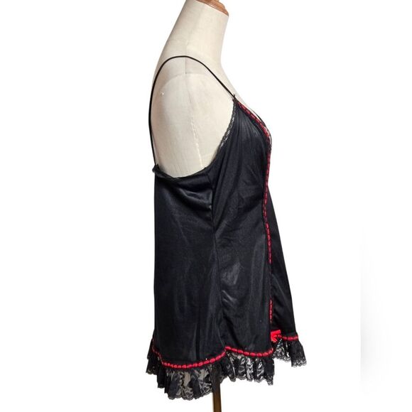 Vintage Black and Red Lace Top Nightie - Picture 3 of 7